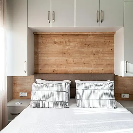 Fancy With Balcony And View In Sariyer شقة *